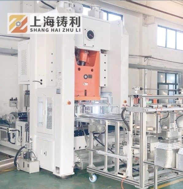 SMC Aluminium Foil Food Container Making Machine Servo Motor 24KW Foil Container Machine